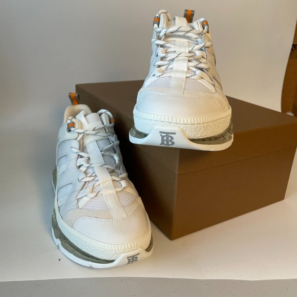 Burberry Women's LF Union sneakers Low top Athletic shoes sneakers, Sz 37 & 40 - Picture 12 of 12